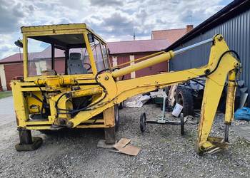 Kabina do koparko-ładowarki Ostrówek