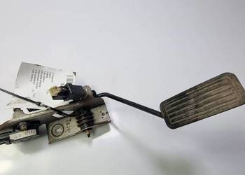 PEDAŁ MAZDA 6 C305414C0