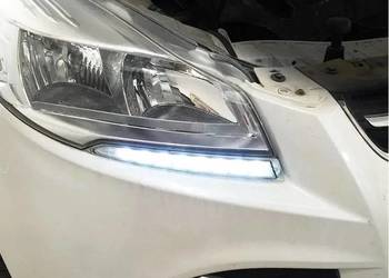 Światła lampy do jazdy dziennej LED DRL Ford Kuga II Escape