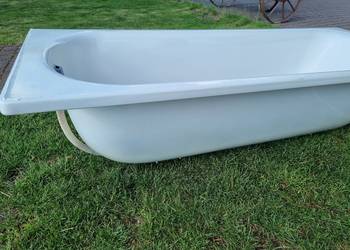 Wanna 170 cm z nóżkami i syfonem - mało używana