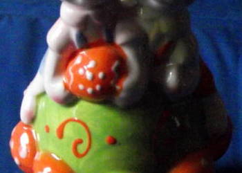 PIĘKNE PORCELANOWE ZAJĄCZKI - SZKATUŁKA - OKAZJA. PIĘKNE PORCELANOWE ZAJĄCZKI - SZKATUŁKA - OKAZJA.