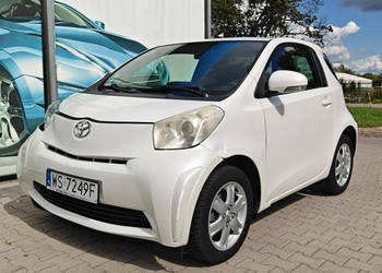 Toyota iQ