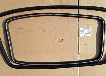Fiat 126p uszczelki szyb z klinem tył ÷ przód komplet