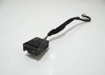 KOSTKA WTYCZKA LAMPY TYŁ BMW 1 E88