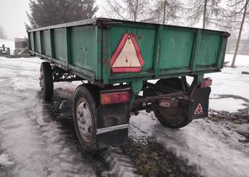 Przyczepa sztywno 4 T