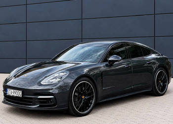 Porsche Panamera 4S
