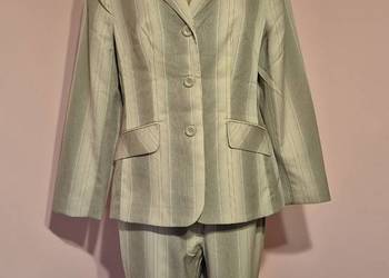 Żakiet damski ze spodniami M