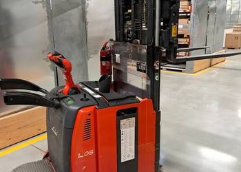 Wózek widłowy elektryczny Linde LO6 2013  rok