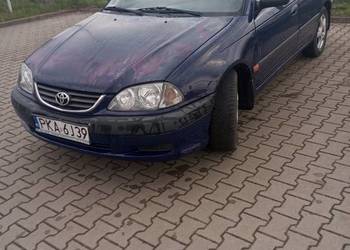Samochód osobowy Toyota Avensis