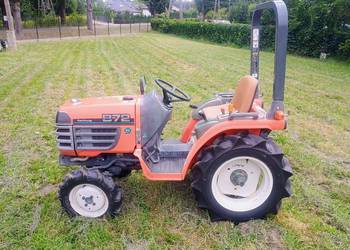 Traktorek mini traktorek Kubota b72