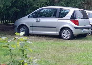 PEUGEOT 1007 AUTOMAT 1,4 BENZYNA 2006 r