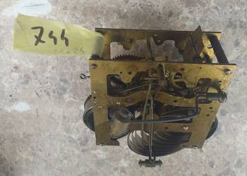 744 Mechanizm starego zegara ściennego Junghans B05