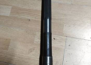 PÓŁOŚ NAPĘDOWA C-360