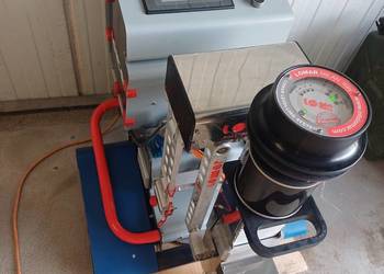 Lomar 110 Lom110 Łata sciągająca Robot do wylewek Floormaster