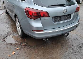 Opel Astra J Sports Tourer 2013r 1.6 turbo