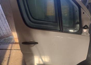 Prawe drzwi do Mercedesa Sprintera 906