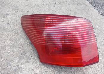 Lampa lewy tył  Peugeot 407 SW kombi 04-08r