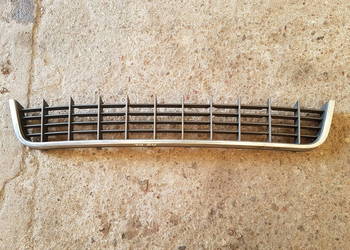 AUDI A8 D2 AUDI S8 D2 LIFT KRATKA ZDERZAKA SRODKOWA ATRAPA 4D0853667D AUDI A8 D2 AUDI S8 D2 LIFT KRATKA ZDERZAKA SRODKOWA ATRAPA 4D0853667D