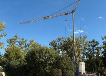 Żuraw budowlany dźwig budowlany dekarski prace montażowe POTAIN IGO 36