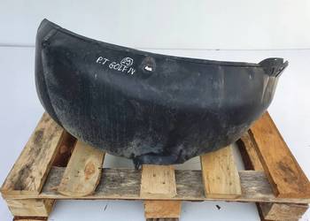 Golf IV PRAWE TYLNE NADKOLE Prawy tył pasażera