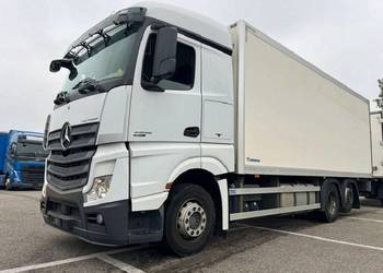 Kontener 18 paletowy Mercedes 2546