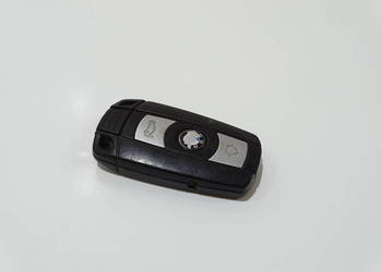 KLUCZYK PILOT BMW E60 E61 E87 E90 OE (4642671)