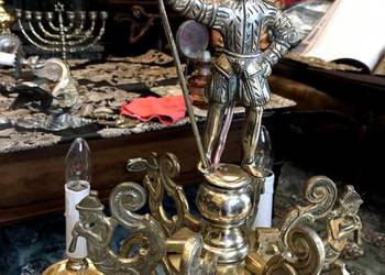 Lampa wisząca żyrandol Zamek Królewski