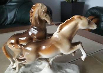 Royal Dux porcelanowe konie w galopie Czechosłowacja