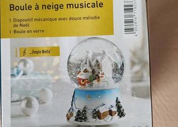 świąteczna, nakręcana kula śnieżna z pozytywką marki Livarno Home