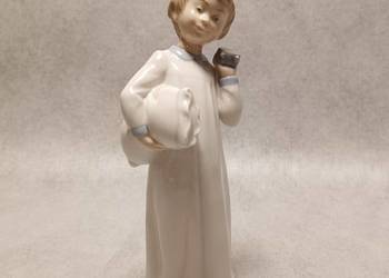 LLADRO seria Zaphir "Chłopiec z zegarkiem" #596G/M