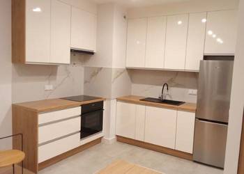 Nowe, granica Woli i Ochoty