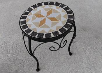 stolik / kwietnik / 422