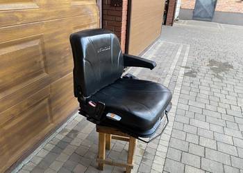 Fotel do wózka widłowego koparki