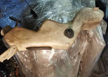 Zbiorniczek spryskiwaczy BMW E34 czujnik