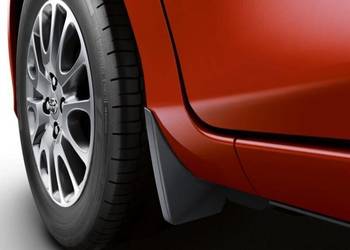 TOYOTA Yaris Chlapacze oryginal przod PW389-0D010 OE