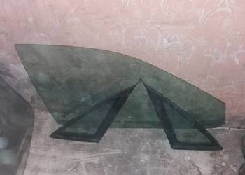 Audi A4 B5 Szyba prawa drzwi przód.