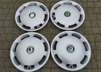 Kołpak Skoda 15" 1U0601147C Octavia cena za sztukę
