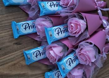 Pojedyncze róże mydlane Dzień Kobiet