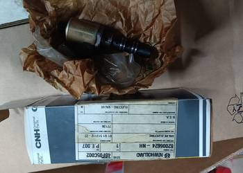 elektrozawór skrzyni biegów Case New Holland 82006624