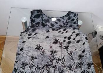 DAMSKI SZARY TOP W KWIATY R.M