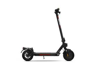 hulajnoga elektryczna Ducati PRO II EVO, z kierunkowskazami