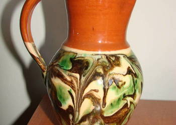 ceramiczny dzbanek