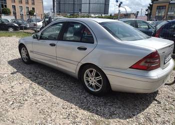 Mercedes C200 CDI 2003 Rok Hak