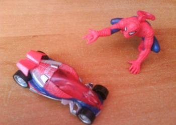 SPIDERMAN autko + brelok