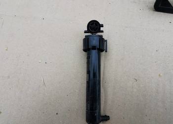 Spryskiwacz lampy prawy rh Volvo v60 2 II s60 3 III 30747604