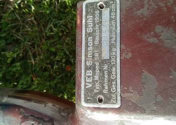 Simson sr1, rama z tabliczką.