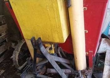 sadzarka akpil z podsiewaczem