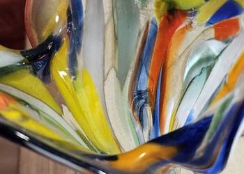 Modny teraz.Nr 103.Wazon na kwiaty z kolorowego szkła