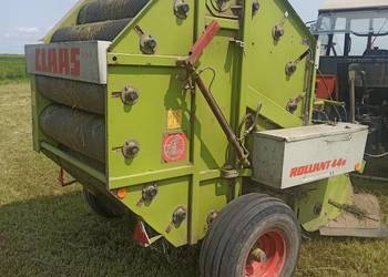 Claas Rollant 44s
