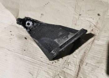 Łapa mocowanie silnika BMW E34 m20 prawa